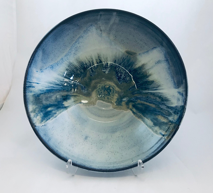 Stoneware pottery 16 inch bowl in Mountain Mist glaze